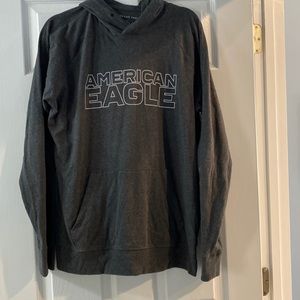 American eagle men’s lightweight sweatshirt.